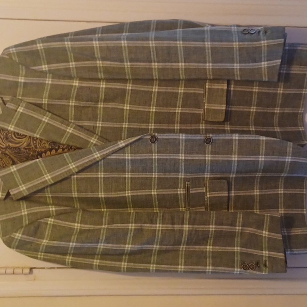 Green plaid linen sport coat. Sz XL(46R).
